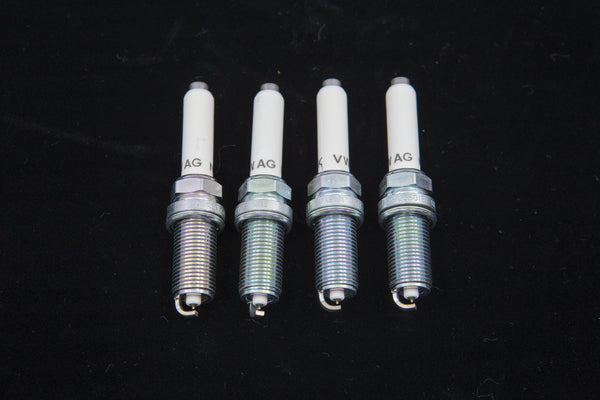 Volkswagen Golf MK7 GTI & R Spark Plugs - (x4) - Genuine - 06K905601B